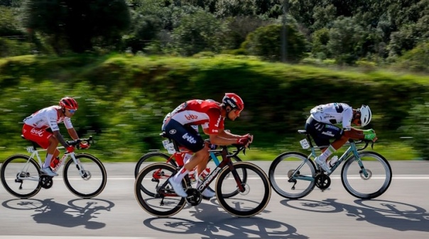 Volta ao Algarve: Sprinters têm hoje oportunidade para erguer os braços em Tavira