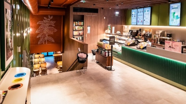 Starbucks abre nova loja em Faro 