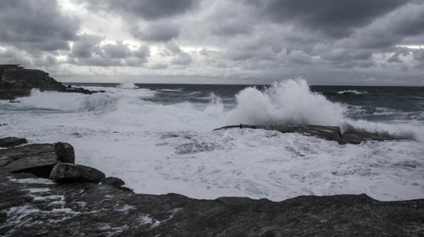 Autoridade Marítima Nacional e Marinha alertam para mau tempo a sul de Portugal Continental