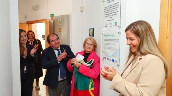 Ministra da Juventude e Modernização inaugurou Espaços do Cidadão em Albufeira 