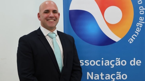 Fábio Bota lidera nova direção da Associação de Natação do Algarve 