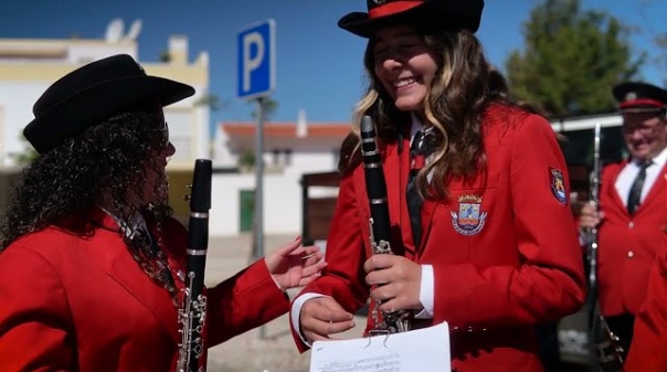 Município apresenta "pequeno filme" sobre centenário da Banda Musical Castromarinense